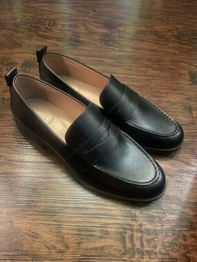 Cole Haan Women's Stassi Black Leather Penny Loafers Size 9 NWOB